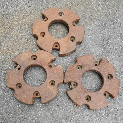 Farmall tractor cast - farmall, iron